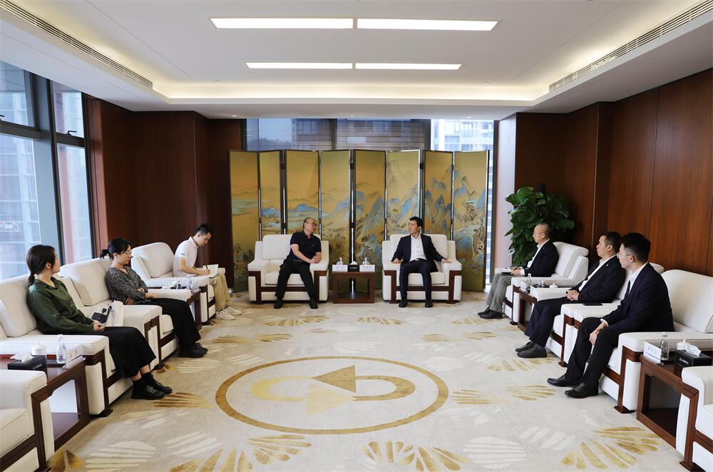 1699491000919307.jpg IMG_1725.jpg